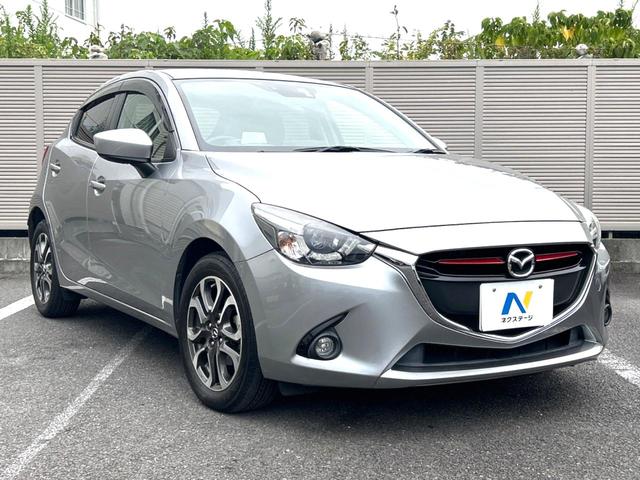 デミオ ＸＤツーリング　衝突軽減装置　禁煙車　純正ナビ　バックカメラ　ＥＴＣ　Ｂｌｕｅｔｏｏｔｈ　スマートキー　シートヒーター　ＬＥＤヘッドライト　クルーズコントロール　革巻きステアリング　パドルシフト　純正１６インチアルミ（16枚目）