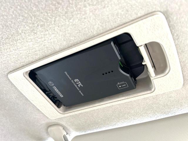 デミオ ＸＤツーリング　衝突軽減装置　禁煙車　純正ナビ　バックカメラ　ＥＴＣ　Ｂｌｕｅｔｏｏｔｈ　スマートキー　シートヒーター　ＬＥＤヘッドライト　クルーズコントロール　革巻きステアリング　パドルシフト　純正１６インチアルミ（37枚目）