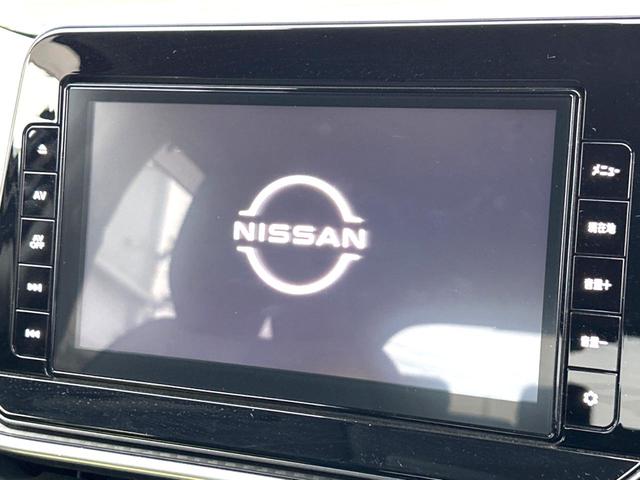 ノート Ｓ　インテリエマージェンシーブレーキ　禁煙車　純正ナビ　全周囲カメラ　ＥＴＣ　Ｂｌｕｅｔｏｏｔｈ　フルセグ　ドラレコ　スマートキー　ＬＥＤヘッドライト　ＬＥＤフォグライト　ＣＤ／ＤＶＤ再生　盗難防止装置（3枚目）