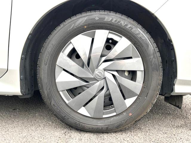 ノート Ｓ　インテリエマージェンシーブレーキ　禁煙車　純正ナビ　全周囲カメラ　ＥＴＣ　Ｂｌｕｅｔｏｏｔｈ　フルセグ　ドラレコ　スマートキー　ＬＥＤヘッドライト　ＬＥＤフォグライト　ＣＤ／ＤＶＤ再生　盗難防止装置（29枚目）