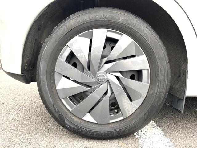 ノート Ｓ　インテリエマージェンシーブレーキ　禁煙車　純正ナビ　全周囲カメラ　ＥＴＣ　Ｂｌｕｅｔｏｏｔｈ　フルセグ　ドラレコ　スマートキー　ＬＥＤヘッドライト　ＬＥＤフォグライト　ＣＤ／ＤＶＤ再生　盗難防止装置（30枚目）