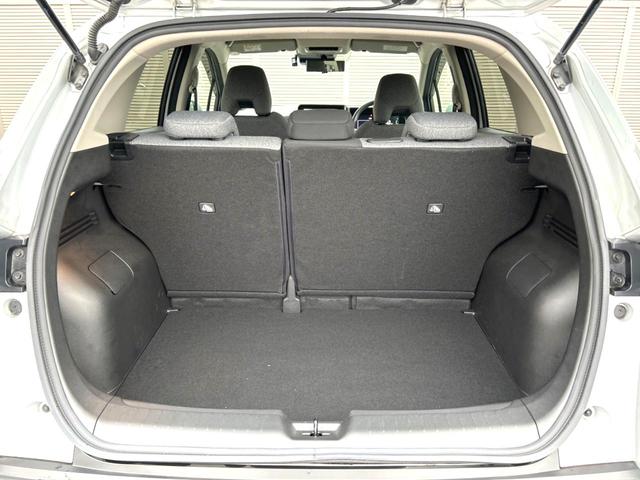ノート Ｓ　インテリエマージェンシーブレーキ　禁煙車　純正ナビ　全周囲カメラ　ＥＴＣ　Ｂｌｕｅｔｏｏｔｈ　フルセグ　ドラレコ　スマートキー　ＬＥＤヘッドライト　ＬＥＤフォグライト　ＣＤ／ＤＶＤ再生　盗難防止装置（35枚目）