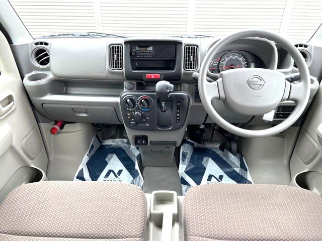 クリッパーバン ＤＸ　衝突軽減装置　禁煙車　レーンキープアシスト　クリアランスソナー　両側スライドドア　１オーナー　オーディオ　盗難防止装置　プライバシーガラス　アイドリングストップ（2枚目）
