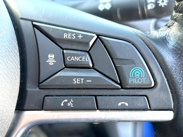 エクストレイル オーテック　ｉパッケージ　サンルーフ　４ＷＤ　ＢＩＧ－Ｘ１０型ナビ　プロパイロット　全周囲カメラ　本革シート　バックカメラ　ＥＴＣ　Ｂｌｕｅｔｏｏｔｈ　ドライブレコーダー　シートヒーター　デジタルインナーミラー（6枚目）