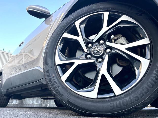Ｃ－ＨＲ Ｇ　セーフティセンス　禁煙車　純正ナビ　レーダークルーズコントロール　バックカメラ　ＥＴＣ　Ｂｌｕｅｔｏｏｔｈ　ドライブレコーダー　シートヒーター　レーンキープアシスト　クリアランスソナー　ＬＥＤフォグ（13枚目）