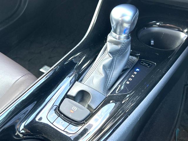 Ｃ－ＨＲ Ｇ　セーフティセンス　禁煙車　純正ナビ　レーダークルーズコントロール　バックカメラ　ＥＴＣ　Ｂｌｕｅｔｏｏｔｈ　ドライブレコーダー　シートヒーター　レーンキープアシスト　クリアランスソナー　ＬＥＤフォグ（26枚目）
