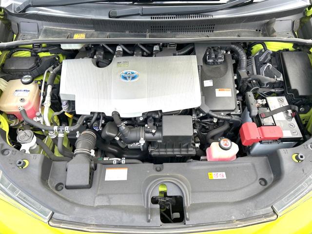 プリウス Aプレミアム ツーリングセレクション 衝突軽減装置 禁煙車 純正9型ナビ レザーシート 純正アルミホイール レーダークルーズ ETC Bluetooth フルセグ ドラレコ スマートキー パワーシート LEDヘッドライト クルコン(18枚目)