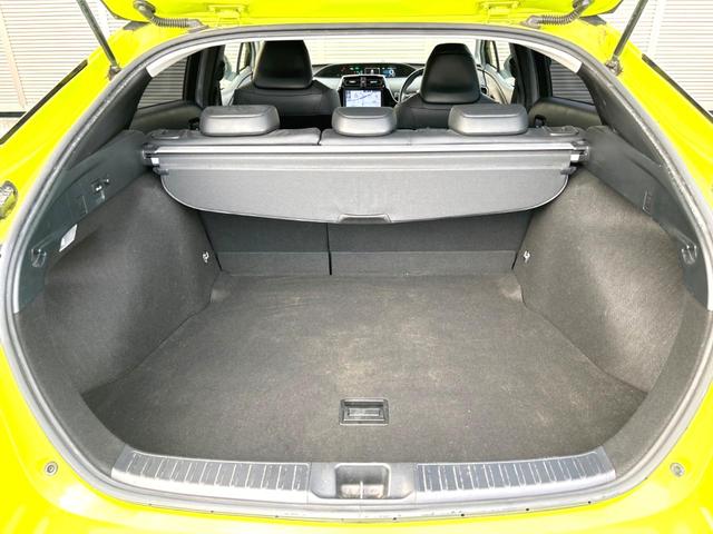 プリウス Aプレミアム ツーリングセレクション 衝突軽減装置 禁煙車 純正9型ナビ レザーシート 純正アルミホイール レーダークルーズ ETC Bluetooth フルセグ ドラレコ スマートキー パワーシート LEDヘッドライト クルコン(33枚目)