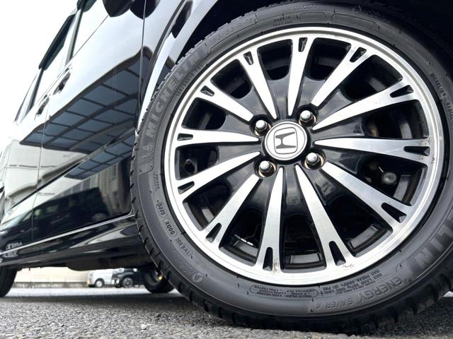 N-BOXカスタム G ターボSSパッケージ ターボ 両側電動スライドドア 衝突軽減装置 純正ナビ バックカメラ Bluetooth スマートキー シートヒーター HIDヘッドライト LEDフォグライト クルーズコントロール 車線逸脱警報(16枚目)