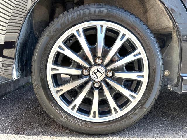 N-BOXカスタム G ターボSSパッケージ ターボ 両側電動スライドドア 衝突軽減装置 純正ナビ バックカメラ Bluetooth スマートキー シートヒーター HIDヘッドライト LEDフォグライト クルーズコントロール 車線逸脱警報(29枚目)