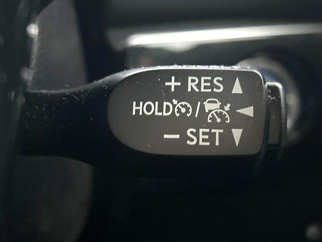 プリウス Ｓ　セーフティセンス　禁煙車　純正ＳＤナビ　全周囲カメラ　レーダークルーズコントロール　ＥＴＣ　Ｂｌｕｅｔｏｏｔｈ　ドラレコ　ＬＥＤヘッドライト　ＬＥＤフォグライト　レーンキープ　クリアランスソナー（5枚目）