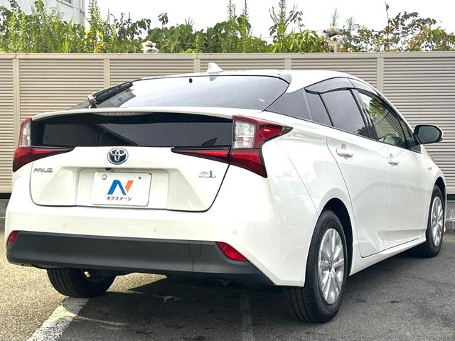 プリウス Ｓ　セーフティセンス　禁煙車　純正ＳＤナビ　全周囲カメラ　レーダークルーズコントロール　ＥＴＣ　Ｂｌｕｅｔｏｏｔｈ　ドラレコ　ＬＥＤヘッドライト　ＬＥＤフォグライト　レーンキープ　クリアランスソナー（17枚目）