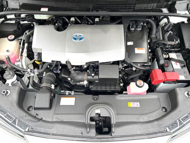 プリウス Ｓ　セーフティセンス　禁煙車　純正ＳＤナビ　全周囲カメラ　レーダークルーズコントロール　ＥＴＣ　Ｂｌｕｅｔｏｏｔｈ　ドラレコ　ＬＥＤヘッドライト　ＬＥＤフォグライト　レーンキープ　クリアランスソナー（18枚目）