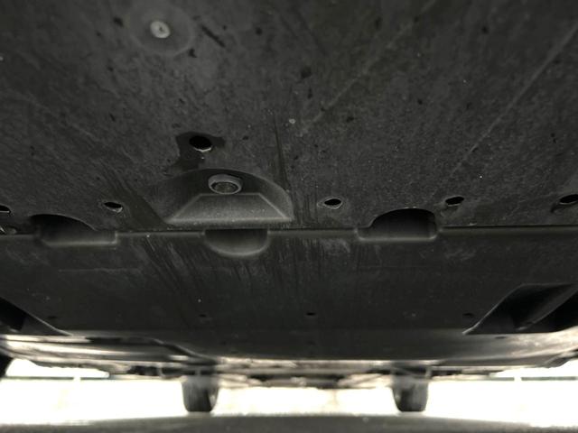 プリウス Ｓ　セーフティセンス　禁煙車　純正ＳＤナビ　全周囲カメラ　レーダークルーズコントロール　ＥＴＣ　Ｂｌｕｅｔｏｏｔｈ　ドラレコ　ＬＥＤヘッドライト　ＬＥＤフォグライト　レーンキープ　クリアランスソナー（21枚目）