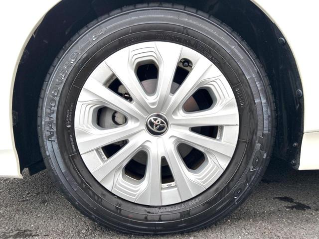 プリウス Ｓ　セーフティセンス　禁煙車　純正ＳＤナビ　全周囲カメラ　レーダークルーズコントロール　ＥＴＣ　Ｂｌｕｅｔｏｏｔｈ　ドラレコ　ＬＥＤヘッドライト　ＬＥＤフォグライト　レーンキープ　クリアランスソナー（29枚目）