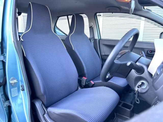 アルト L 衝突軽減装置 禁煙車 シートヒーター レーンアシスト クリアランスソナー オートライト CD再生 盗難防止装置 プライバシーガラス アイドリングストップ(8枚目)