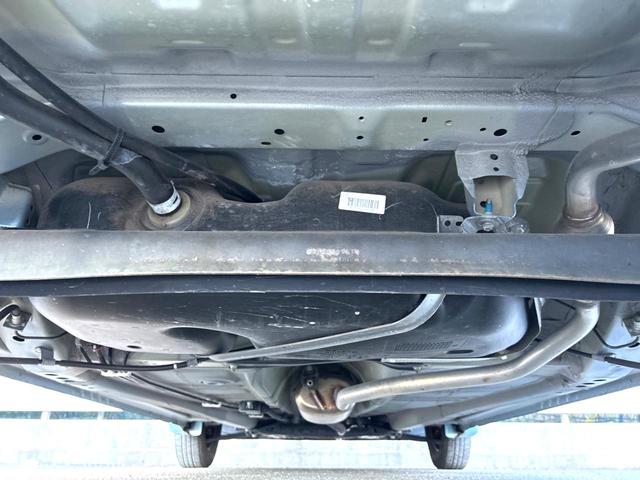 アルト L 衝突軽減装置 禁煙車 シートヒーター レーンアシスト クリアランスソナー オートライト CD再生 盗難防止装置 プライバシーガラス アイドリングストップ(21枚目)