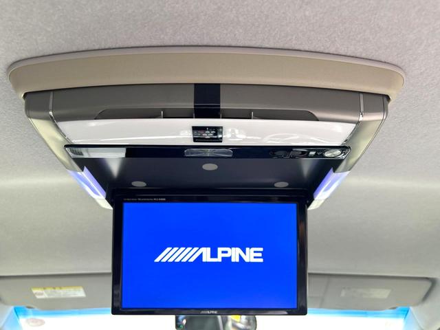 ステップワゴンスパーダ Z クールスピリット 両側電動ドア 後席モニター バックカメラ 禁煙車 ハーフレザーシート ドラレコ スマートキー HIDヘッド ビルトインETC クルコン オートライト オートエアコン 純正17インチアルミ CD(5枚目)