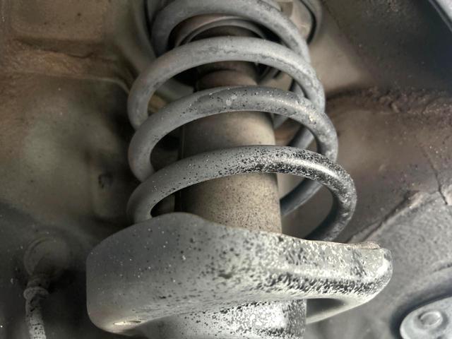 ステップワゴンスパーダ Z クールスピリット 両側電動ドア 後席モニター バックカメラ 禁煙車 ハーフレザーシート ドラレコ スマートキー HIDヘッド ビルトインETC クルコン オートライト オートエアコン 純正17インチアルミ CD(21枚目)