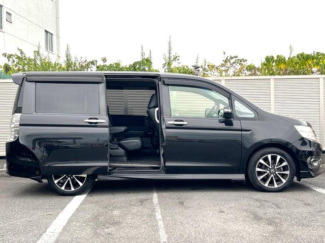 ステップワゴンスパーダ Z クールスピリット 両側電動ドア 後席モニター バックカメラ 禁煙車 ハーフレザーシート ドラレコ スマートキー HIDヘッド ビルトインETC クルコン オートライト オートエアコン 純正17インチアルミ CD(28枚目)