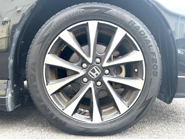 ステップワゴンスパーダ Z クールスピリット 両側電動ドア 後席モニター バックカメラ 禁煙車 ハーフレザーシート ドラレコ スマートキー HIDヘッド ビルトインETC クルコン オートライト オートエアコン 純正17インチアルミ CD(29枚目)