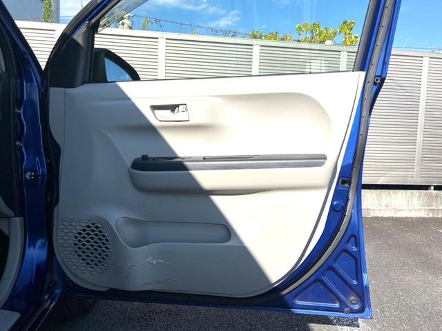 パッソ Ｘ　禁煙車　盗難防止装置　プライバシーガラス　アイドリングストップ　横滑防止装置（35枚目）