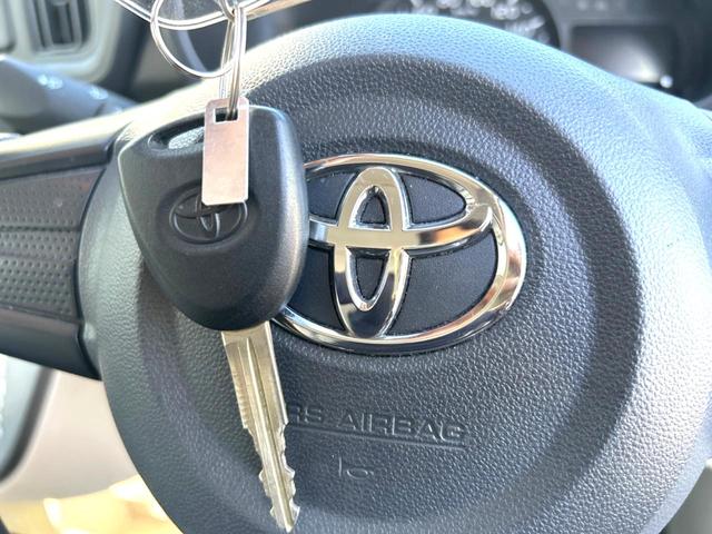 パッソ Ｘ　禁煙車　盗難防止装置　プライバシーガラス　アイドリングストップ　横滑防止装置（43枚目）