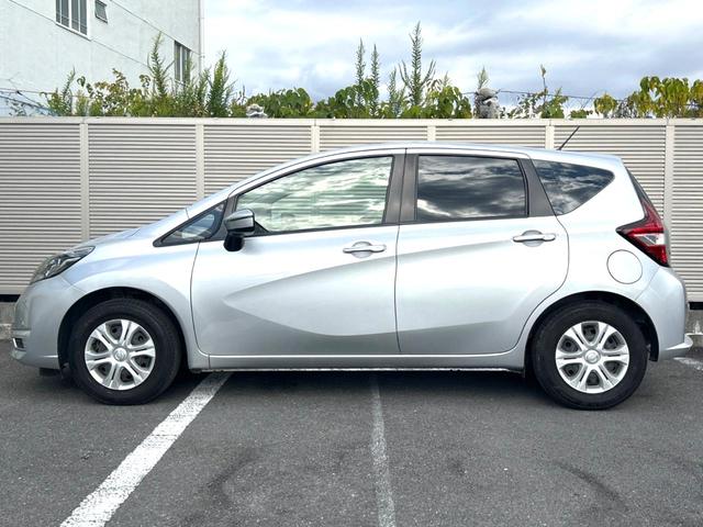 ノート Ｓ　バックカメラ　衝突被害軽減システム　禁煙車　コーナーセンサー　ＥＴＣ　純正　車線逸脱警報　オートライト　Ｂｌｕｅｔｏｏｔｈ　ＣＤ　地デジ（24枚目）