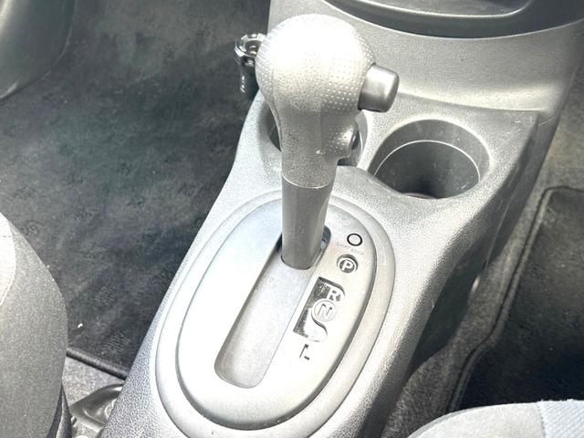 ノート Ｓ　バックカメラ　衝突被害軽減システム　禁煙車　コーナーセンサー　ＥＴＣ　純正　車線逸脱警報　オートライト　Ｂｌｕｅｔｏｏｔｈ　ＣＤ　地デジ（39枚目）