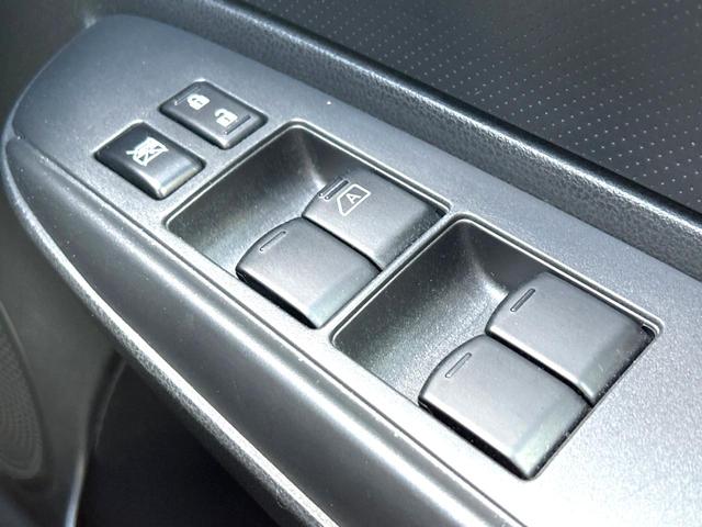 ノート Ｓ　バックカメラ　衝突被害軽減システム　禁煙車　コーナーセンサー　ＥＴＣ　純正　車線逸脱警報　オートライト　Ｂｌｕｅｔｏｏｔｈ　ＣＤ　地デジ（48枚目）