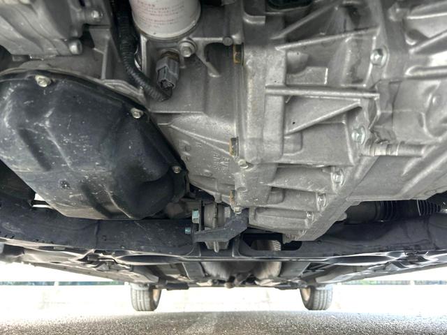 ノート ｅ－パワー　Ｘ　衝突軽減装置　全周囲カメラ　レーダークルーズ　バックカメラ　ＥＴＣ　Ｂｌｕｅｔｏｏｔｈ　フルセグ　ドラレコ　スマートキー　コーナーセンサー　ステアリングスイッチ　純正１５インチアルミホイール（19枚目）