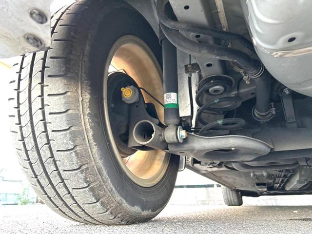 ノート ｅ－パワー　Ｘ　衝突軽減装置　全周囲カメラ　レーダークルーズ　バックカメラ　ＥＴＣ　Ｂｌｕｅｔｏｏｔｈ　フルセグ　ドラレコ　スマートキー　コーナーセンサー　ステアリングスイッチ　純正１５インチアルミホイール（21枚目）