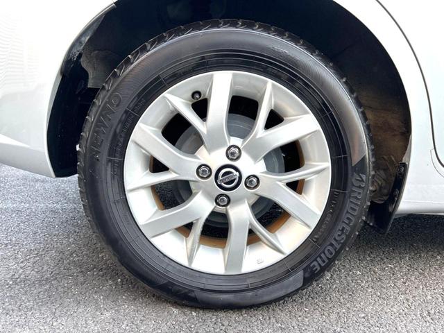 ノート ｅ－パワー　Ｘ　衝突軽減装置　全周囲カメラ　レーダークルーズ　バックカメラ　ＥＴＣ　Ｂｌｕｅｔｏｏｔｈ　フルセグ　ドラレコ　スマートキー　コーナーセンサー　ステアリングスイッチ　純正１５インチアルミホイール（27枚目）