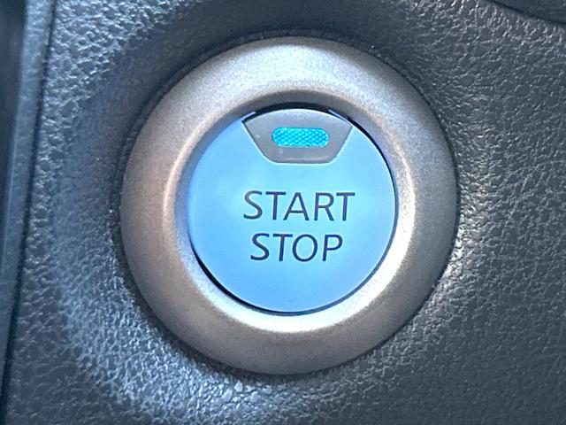 ノート ｅ－パワー　Ｘ　衝突軽減装置　全周囲カメラ　レーダークルーズ　バックカメラ　ＥＴＣ　Ｂｌｕｅｔｏｏｔｈ　フルセグ　ドラレコ　スマートキー　コーナーセンサー　ステアリングスイッチ　純正１５インチアルミホイール（41枚目）