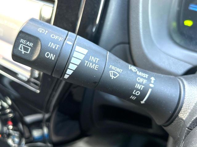 ノート ｅ－パワー　Ｘ　衝突軽減装置　全周囲カメラ　レーダークルーズ　バックカメラ　ＥＴＣ　Ｂｌｕｅｔｏｏｔｈ　フルセグ　ドラレコ　スマートキー　コーナーセンサー　ステアリングスイッチ　純正１５インチアルミホイール（49枚目）