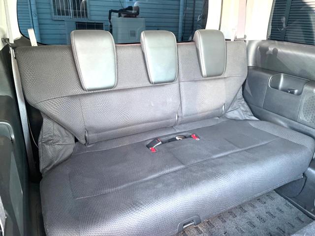 ステップワゴンスパーダ Z クールスピリット 両側電動スライドドア 禁煙車 純正ナビ バックカメラ ETC フルセグ ハーフレザーシート HIDヘッドライト クルーズコントロール 革巻きステアリング ステアリングスイッチ 純正17インチアルミ(10枚目)