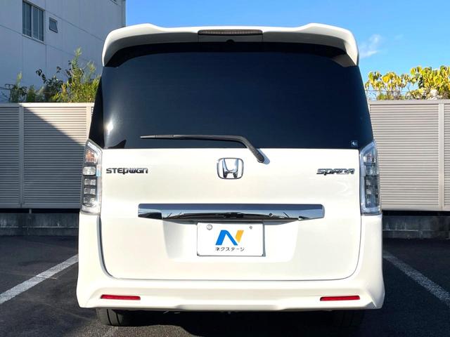 ステップワゴンスパーダ Z クールスピリット 両側電動スライドドア 禁煙車 純正ナビ バックカメラ ETC フルセグ ハーフレザーシート HIDヘッドライト クルーズコントロール 革巻きステアリング ステアリングスイッチ 純正17インチアルミ(16枚目)