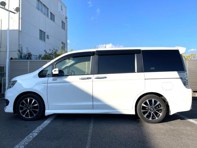 ステップワゴンスパーダ Z クールスピリット 両側電動スライドドア 禁煙車 純正ナビ バックカメラ ETC フルセグ ハーフレザーシート HIDヘッドライト クルーズコントロール 革巻きステアリング ステアリングスイッチ 純正17インチアルミ(28枚目)