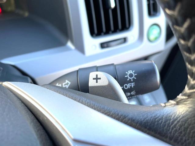 ステップワゴンスパーダ Z クールスピリット 両側電動スライドドア 禁煙車 純正ナビ バックカメラ ETC フルセグ ハーフレザーシート HIDヘッドライト クルーズコントロール 革巻きステアリング ステアリングスイッチ 純正17インチアルミ(47枚目)