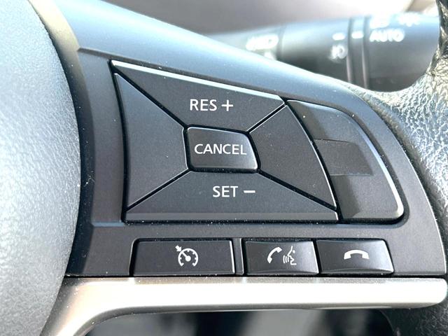 セレナ ハイウェイスターＶ　両側電動スライドドア　衝突軽減装置　禁煙車　ナビ　全周囲カメラ　ＥＴＣ　Ｂｌｕｅｔｏｏｔｈ　ドラレコ　ＬＥＤヘッドライト　ＬＥＤフォグライト　クルーズコントロール　クリアランスソナー　ＣＤ再生　地デジ（6枚目）