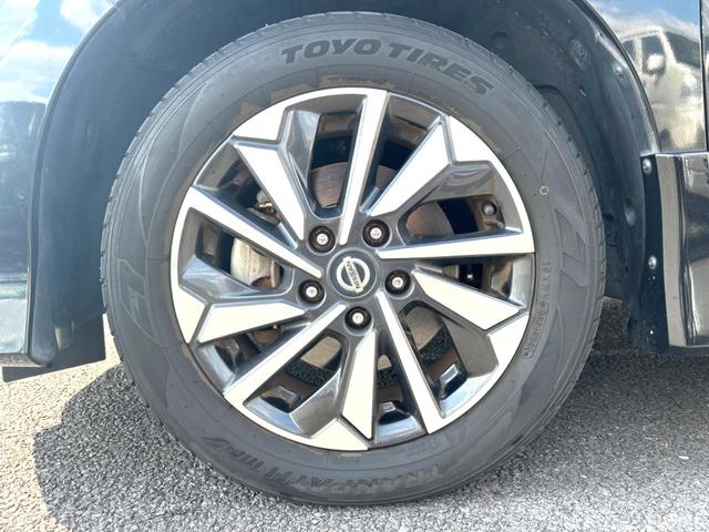 セレナ ハイウェイスターＶ　両側電動スライドドア　衝突軽減装置　禁煙車　ナビ　全周囲カメラ　ＥＴＣ　Ｂｌｕｅｔｏｏｔｈ　ドラレコ　ＬＥＤヘッドライト　ＬＥＤフォグライト　クルーズコントロール　クリアランスソナー　ＣＤ再生　地デジ（32枚目）