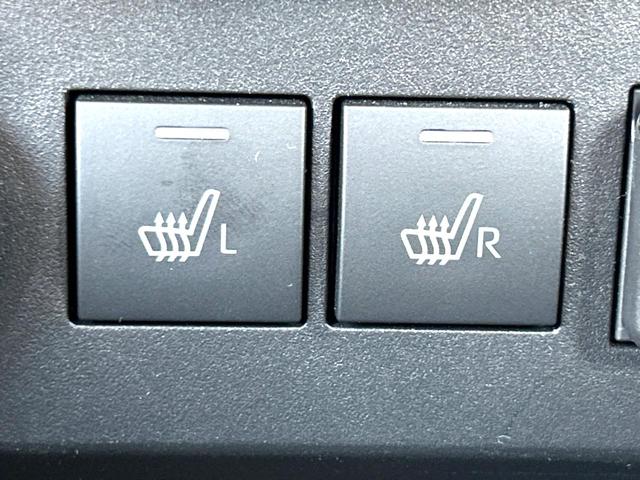 ライズ Ｚ　衝突軽減装置　禁煙車　全周囲カメラ　レーダークルーズ　ＥＴＣ　Ｂｌｕｅｔｏｏｔｈ　フルセグ　ドライブレコーダー　シートヒーター　ＬＥＤヘッドライト　レーンキープアシスト　革巻きステアリング（7枚目）