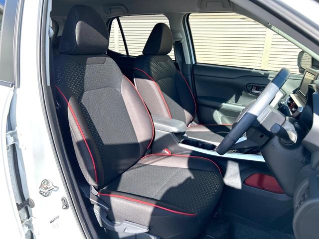ライズ Ｚ　衝突軽減装置　禁煙車　全周囲カメラ　レーダークルーズ　ＥＴＣ　Ｂｌｕｅｔｏｏｔｈ　フルセグ　ドライブレコーダー　シートヒーター　ＬＥＤヘッドライト　レーンキープアシスト　革巻きステアリング（8枚目）