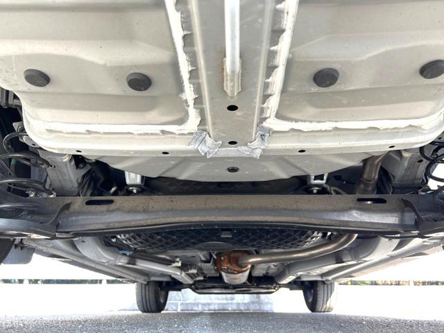 ライズ Ｚ　衝突軽減装置　禁煙車　全周囲カメラ　レーダークルーズ　ＥＴＣ　Ｂｌｕｅｔｏｏｔｈ　フルセグ　ドライブレコーダー　シートヒーター　ＬＥＤヘッドライト　レーンキープアシスト　革巻きステアリング（19枚目）