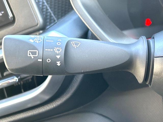 ライズ Ｚ　衝突軽減装置　禁煙車　全周囲カメラ　レーダークルーズ　ＥＴＣ　Ｂｌｕｅｔｏｏｔｈ　フルセグ　ドライブレコーダー　シートヒーター　ＬＥＤヘッドライト　レーンキープアシスト　革巻きステアリング（42枚目）