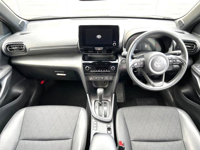 ヤリスクロス ハイブリッドZ 衝突軽減装置 禁煙車 純正ナビ 全周囲カメラ レーダークルーズコントロール ETC2.0 Bluetooth フルセグ ドラレコ シートヒーター パワーシート LEDヘッドライト クリアランスソナー(2枚目)