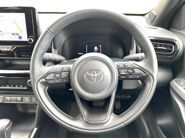 ヤリスクロス ハイブリッドZ 衝突軽減装置 禁煙車 純正ナビ 全周囲カメラ レーダークルーズコントロール ETC2.0 Bluetooth フルセグ ドラレコ シートヒーター パワーシート LEDヘッドライト クリアランスソナー(11枚目)