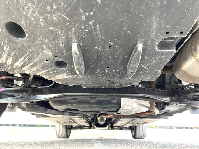 ヤリスクロス ハイブリッドZ 衝突軽減装置 禁煙車 純正ナビ 全周囲カメラ レーダークルーズコントロール ETC2.0 Bluetooth フルセグ ドラレコ シートヒーター パワーシート LEDヘッドライト クリアランスソナー(19枚目)