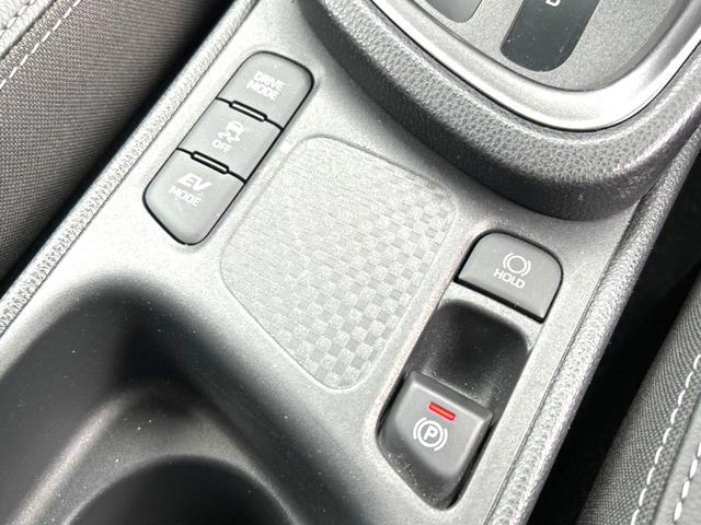 ヤリスクロス ハイブリッドZ 衝突軽減装置 禁煙車 純正ナビ 全周囲カメラ レーダークルーズコントロール ETC2.0 Bluetooth フルセグ ドラレコ シートヒーター パワーシート LEDヘッドライト クリアランスソナー(46枚目)