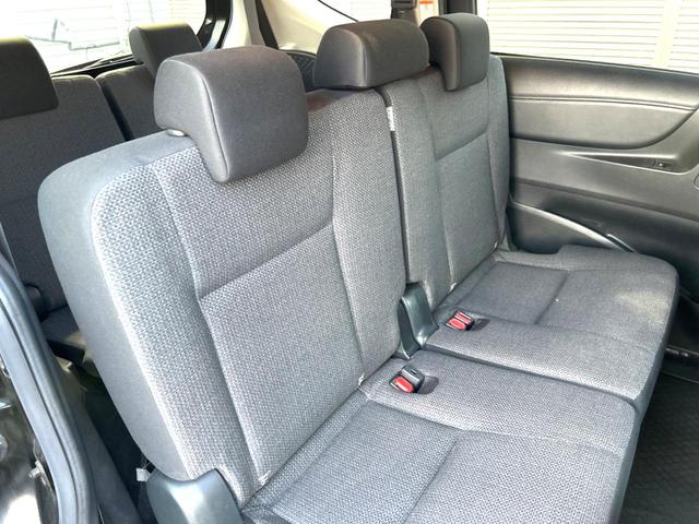 シエンタ X 電動スライドドア 衝突軽減装置 禁煙車 純正SDナビ バックカメラ ETC Bluetooth フルセグ ドラレコ レーンキープアシスト クリアランスソナー CD再生 盗難防止装置 プライバシーガラス(9枚目)